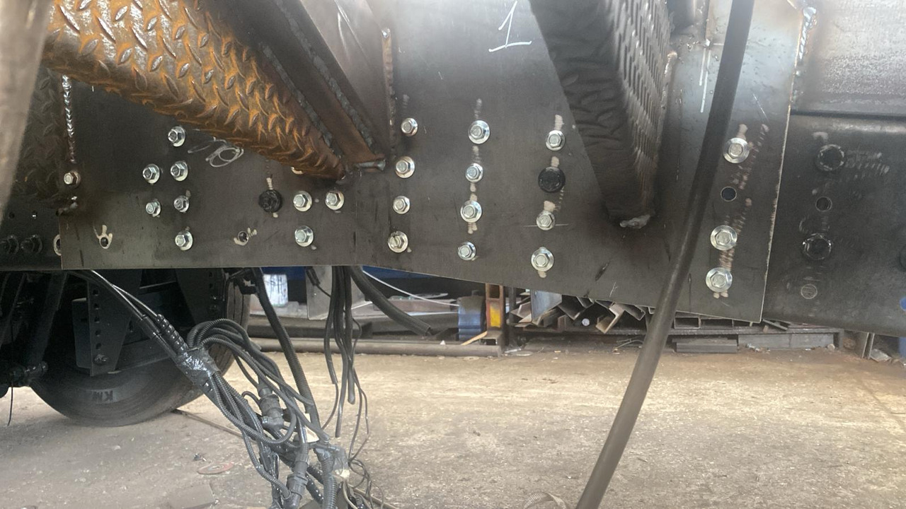 IVECO STRALIS AS 260S46 - Kamion sa tovarnim sandukom: slika 5 IVECO STRALIS AS 260S46 - Kamion sa tovarnim sandukom: slika 5