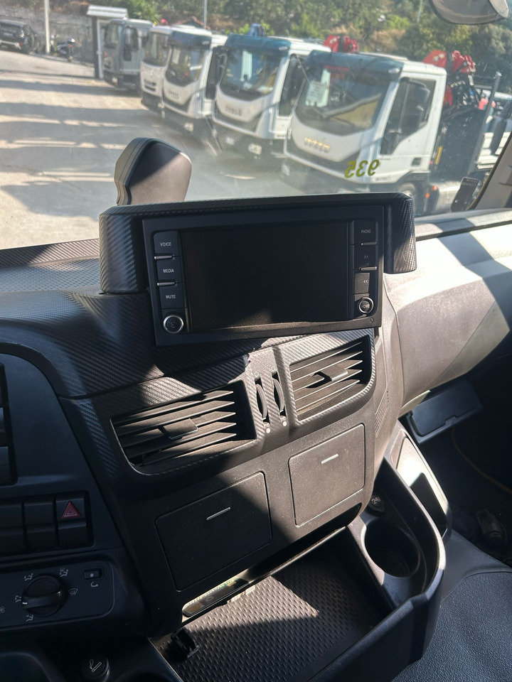 IVECO STRALIS HI-STREET AD190S42 - Kamion sa golom šasijom i zatvorenom kabinom: slika 4 IVECO STRALIS HI-STREET AD190S42 - Kamion sa golom šasijom i zatvorenom kabinom: slika 4