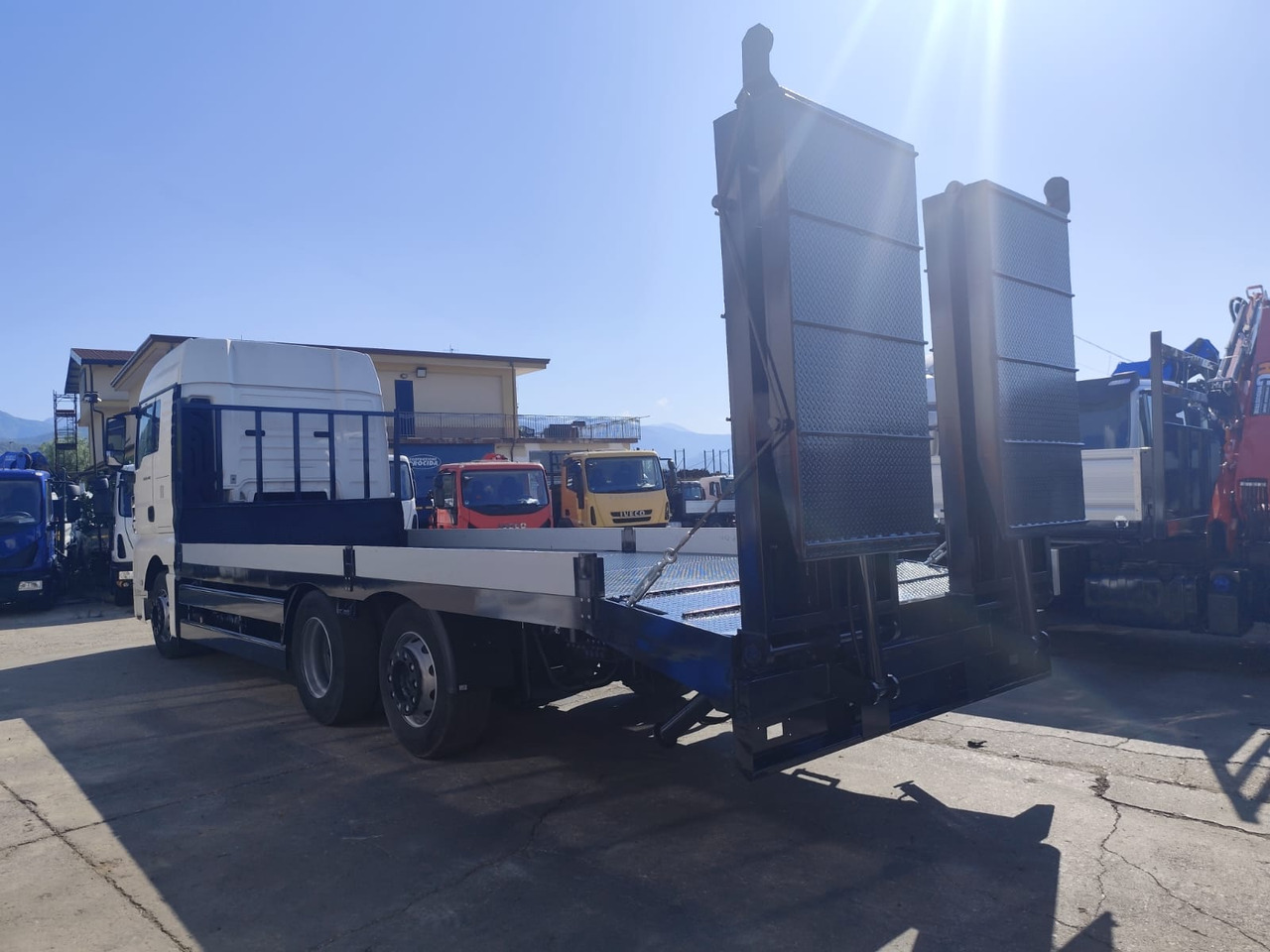 MAN TGX 26.440 - Kamion sa tovarnim sandukom: slika 5 MAN TGX 26.440 - Kamion sa tovarnim sandukom: slika 5