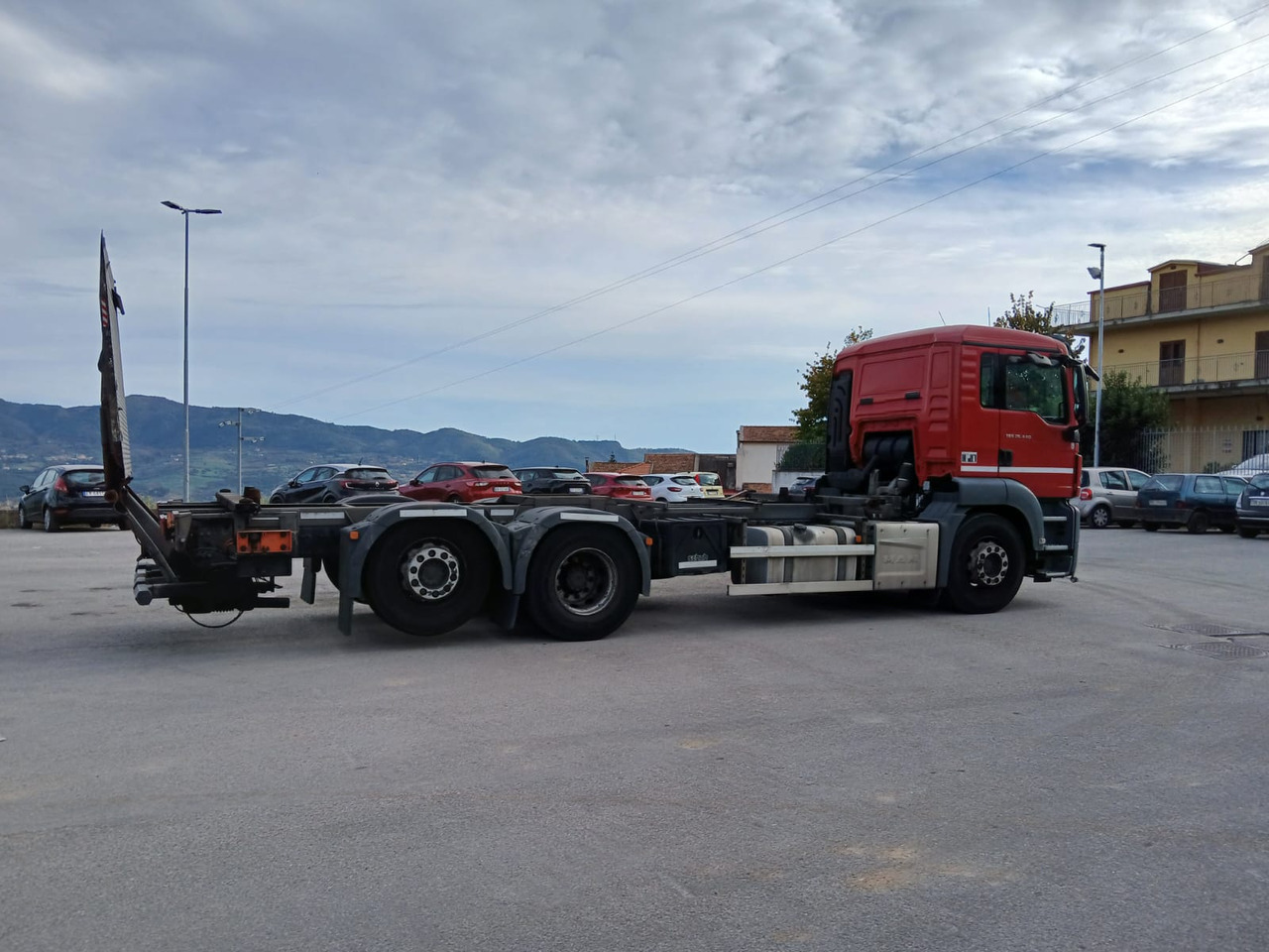 Kamion sa golom šasijom i zatvorenom kabinom MAN TGX 26.440: slika 15 Kamion sa golom šasijom i zatvorenom kabinom MAN TGX 26.440: slika 15