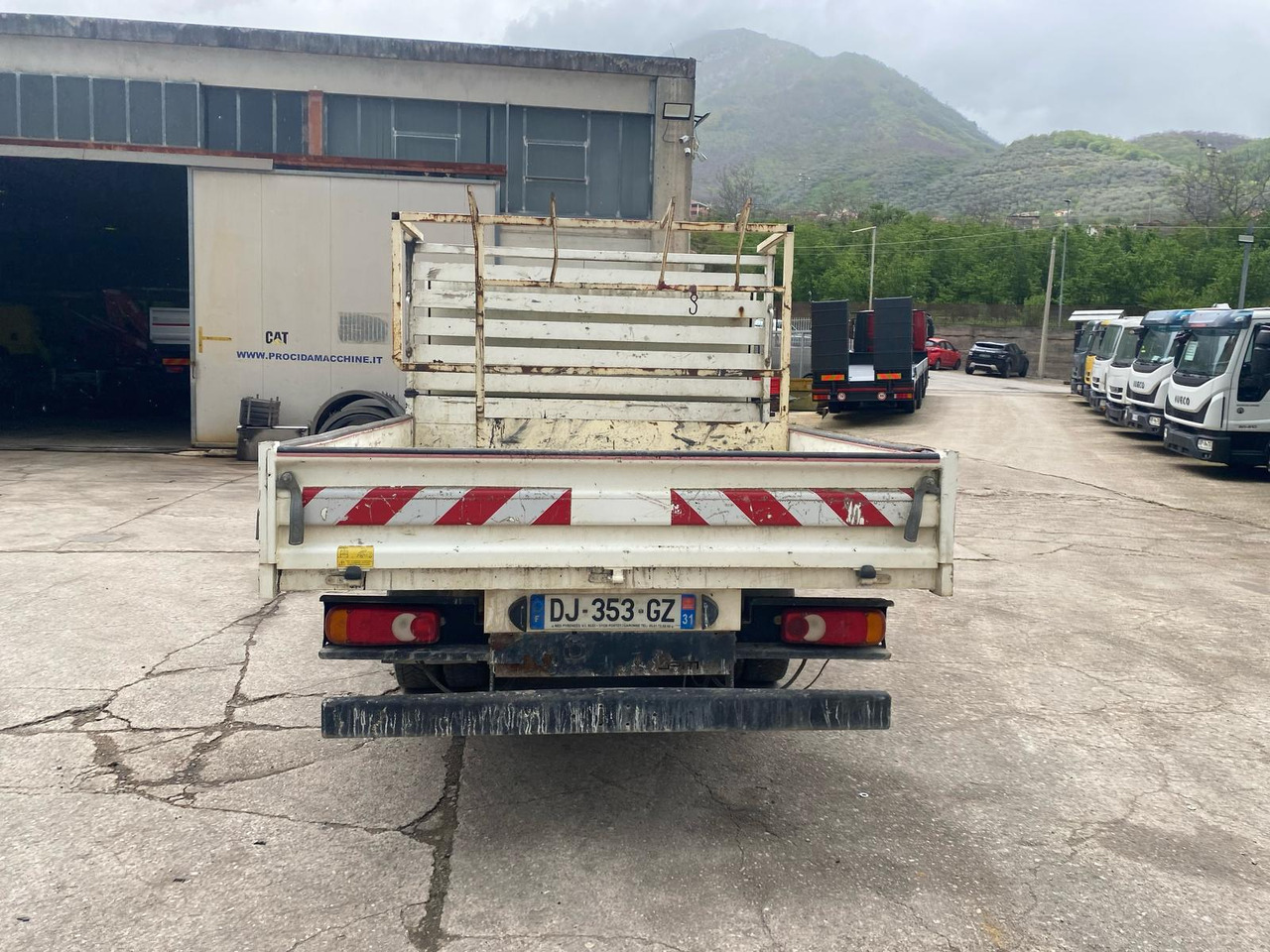 RENAULT MAXITY 140 DXI - Kamion sa tovarnim sandukom: slika 2 RENAULT MAXITY 140 DXI - Kamion sa tovarnim sandukom: slika 2