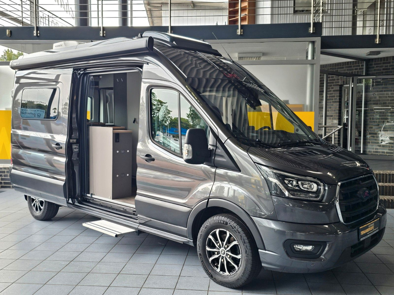 LMC Innovan 590 Standklima Solar WC Markise ACC AHK - Kamp kombi: slika 4 LMC Innovan 590 Standklima Solar WC Markise ACC AHK - Kamp kombi: slika 4