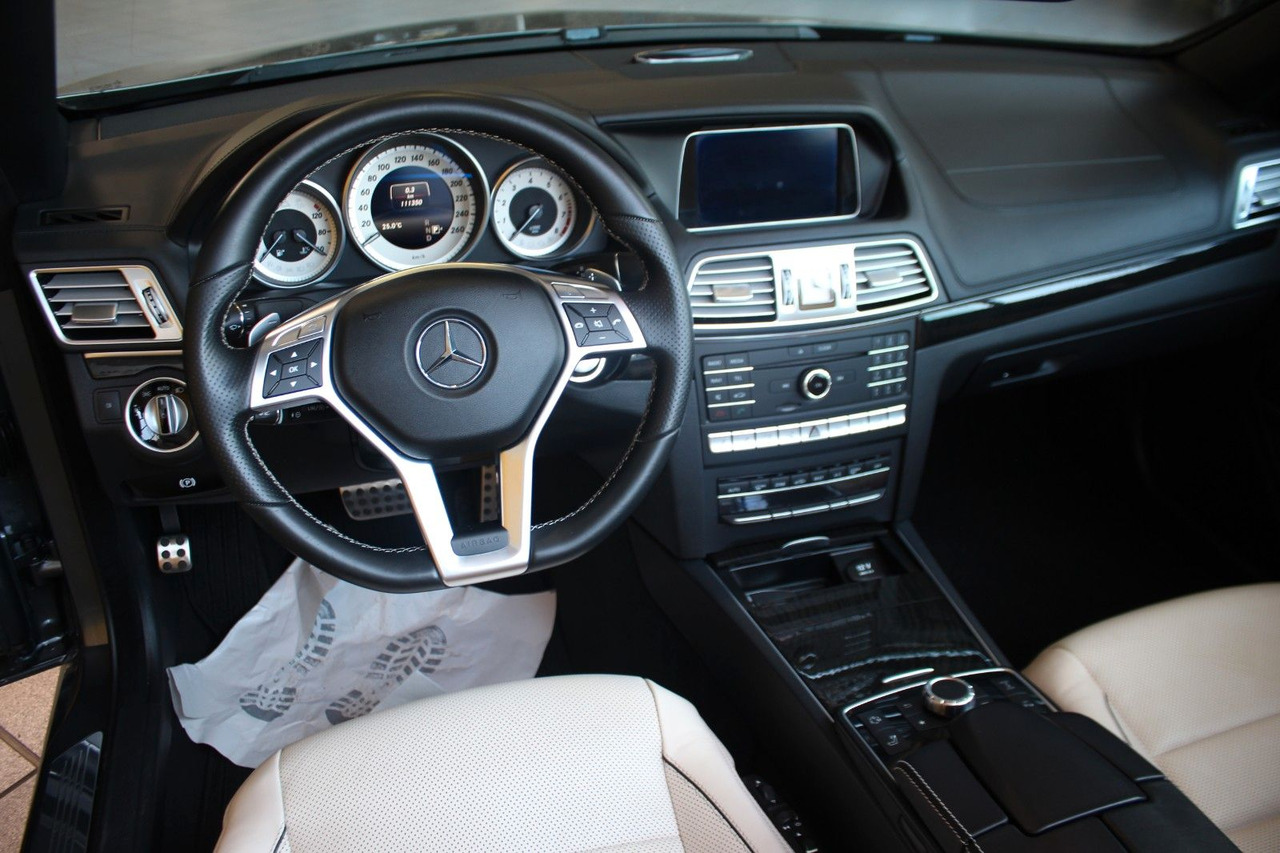 Automobil Mercedes-Benz E 500 Cabrio AMG Leder Memory Kamera LED DAB ACC: slika 13