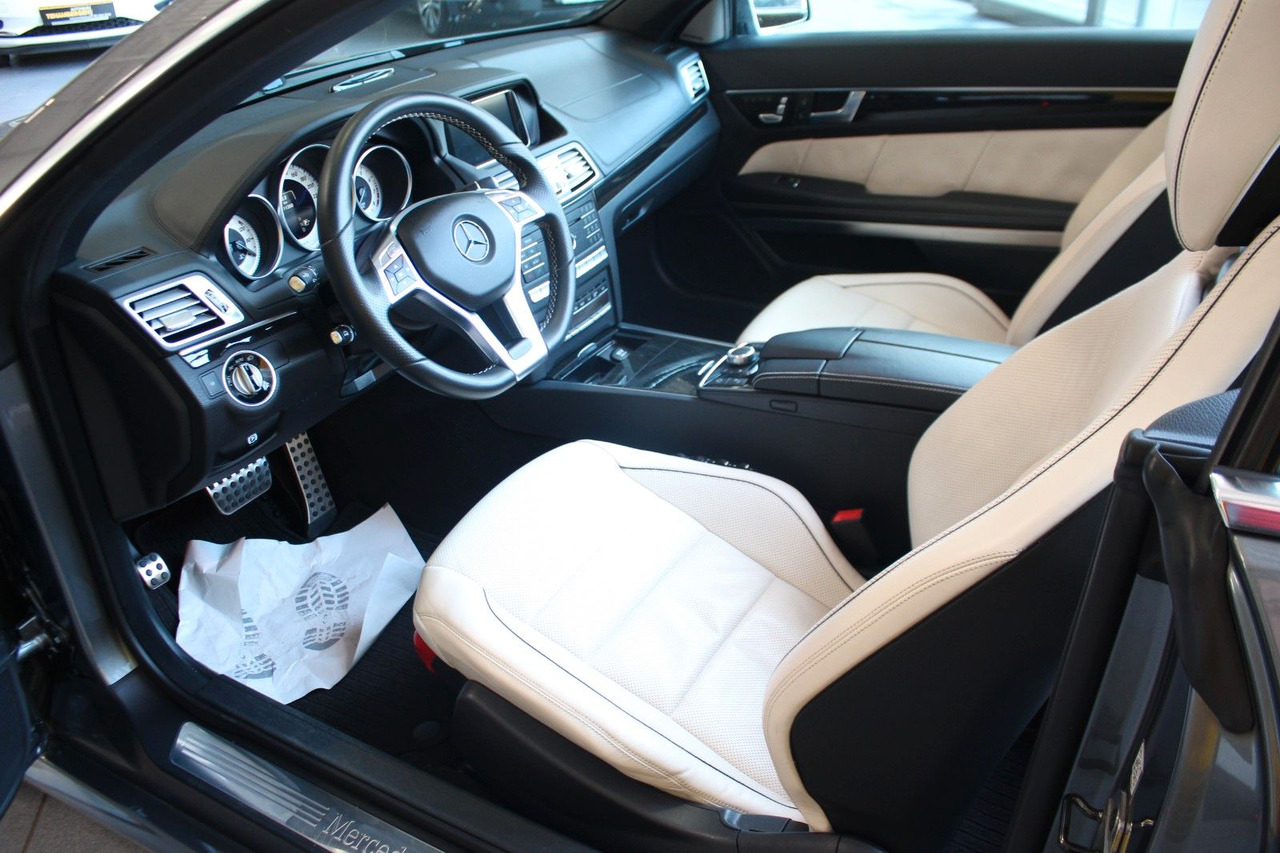 Automobil Mercedes-Benz E 500 Cabrio AMG Leder Memory Kamera LED DAB ACC: slika 12