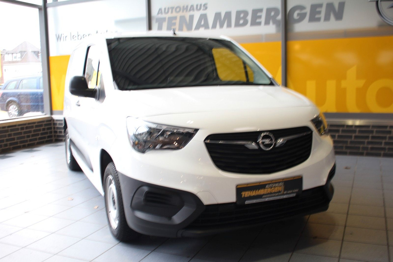 Opel Combo E Cargo Selection Klima Bluetooth PDC - Mali kombi: slika 2 Opel Combo E Cargo Selection Klima Bluetooth PDC - Mali kombi: slika 2
