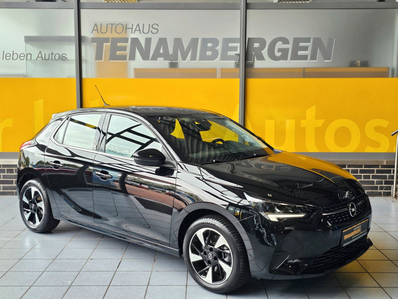 Opel Corsa F e Elegance Navi Pro SHZ LED 50KW DAB - Automobil: slika 1 Opel Corsa F e Elegance Navi Pro SHZ LED 50KW DAB - Automobil: slika 1