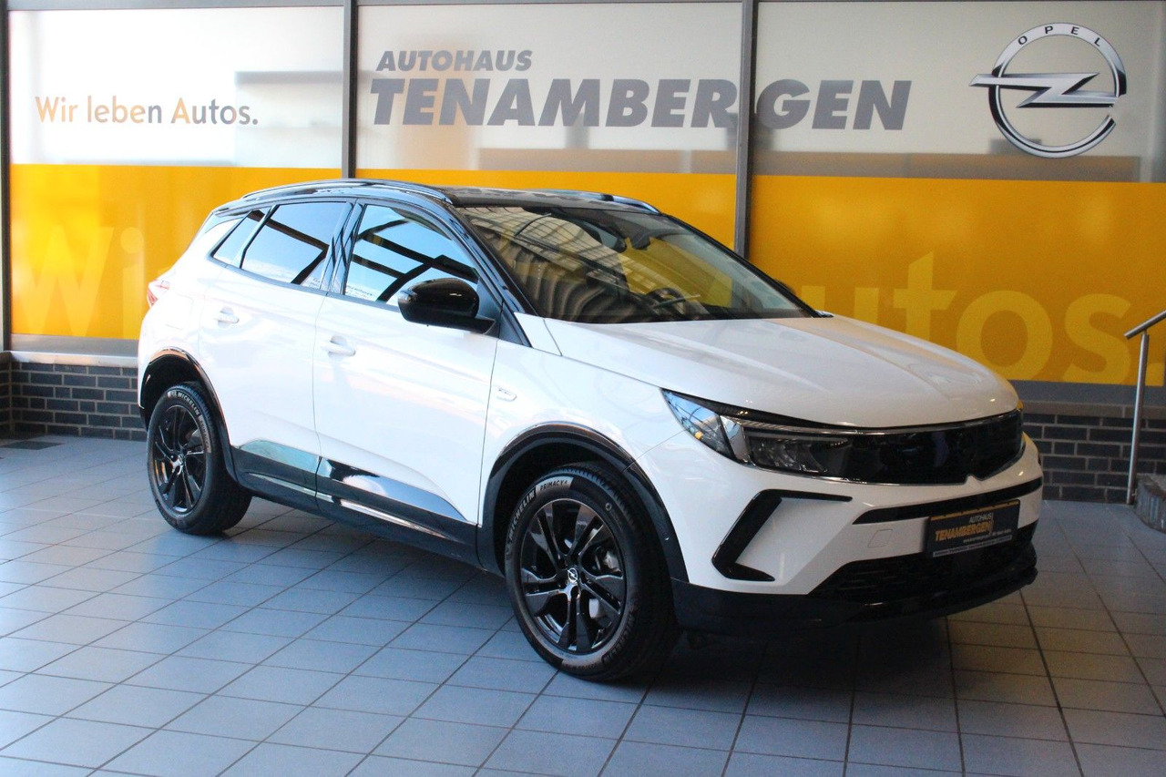 Opel Grandland (X) GS Line AT-8 Kamera AGR Navi LED - SUVSUV: slika 1 Opel Grandland (X) GS Line AT-8 Kamera AGR Navi LED - SUVSUV: slika 1
