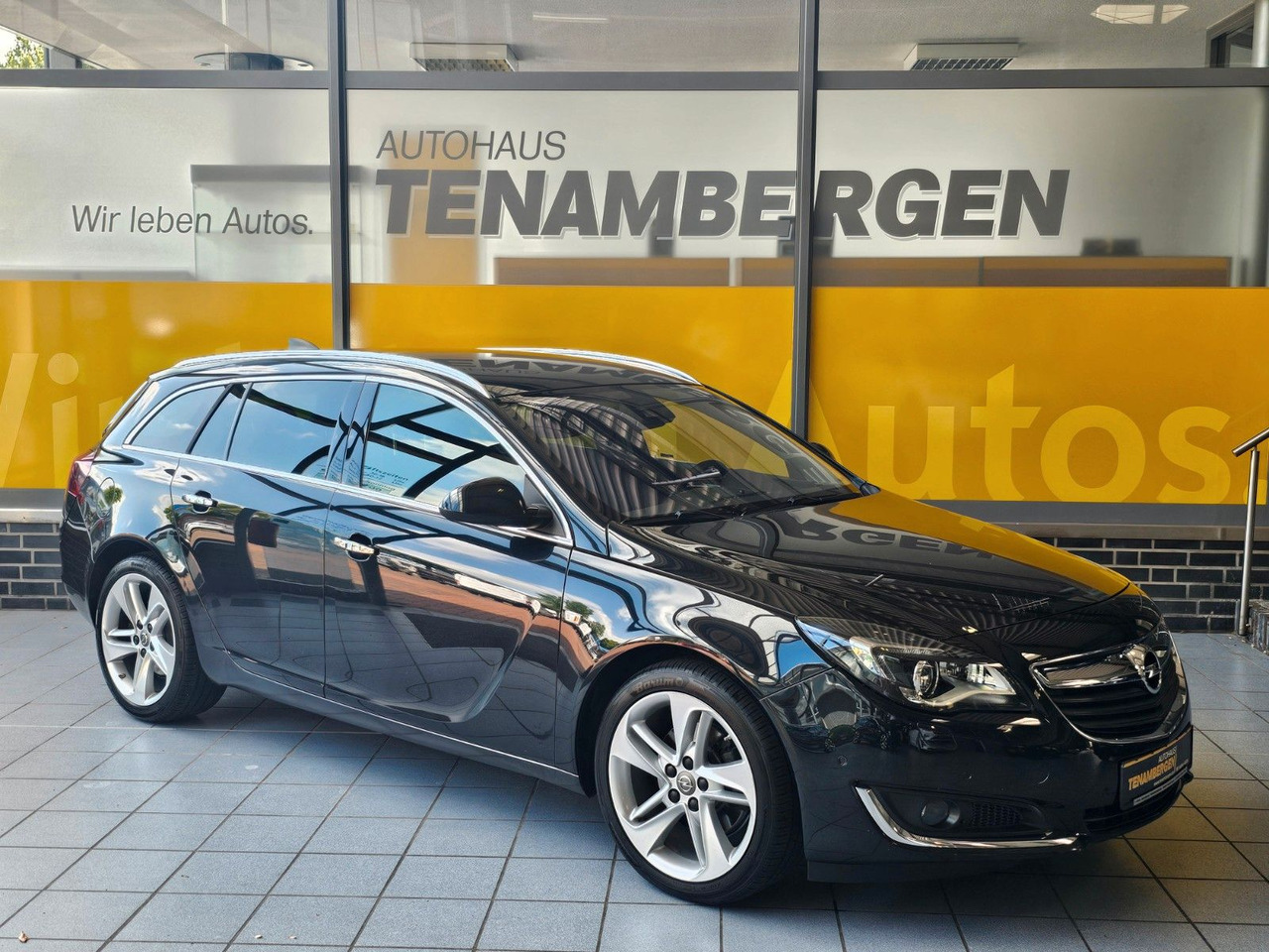Opel Insignia A Business Innovation AHK ACC Leder Nav - Automobil: slika 1 Opel Insignia A Business Innovation AHK ACC Leder Nav - Automobil: slika 1
