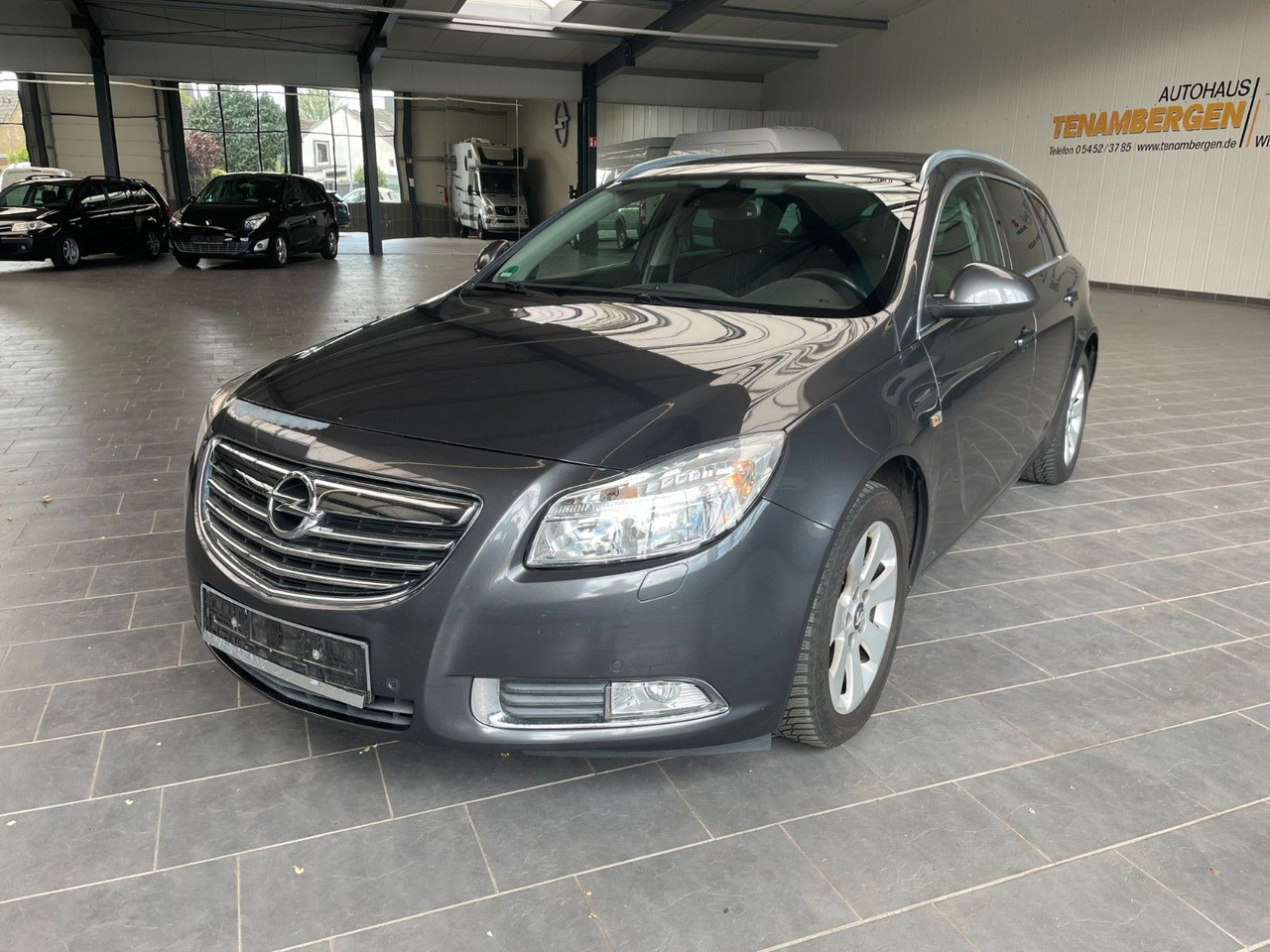 Opel Insignia A Sports Tourer 150 Jahre Opel AHK - Automobil: slika 2 Opel Insignia A Sports Tourer 150 Jahre Opel AHK - Automobil: slika 2