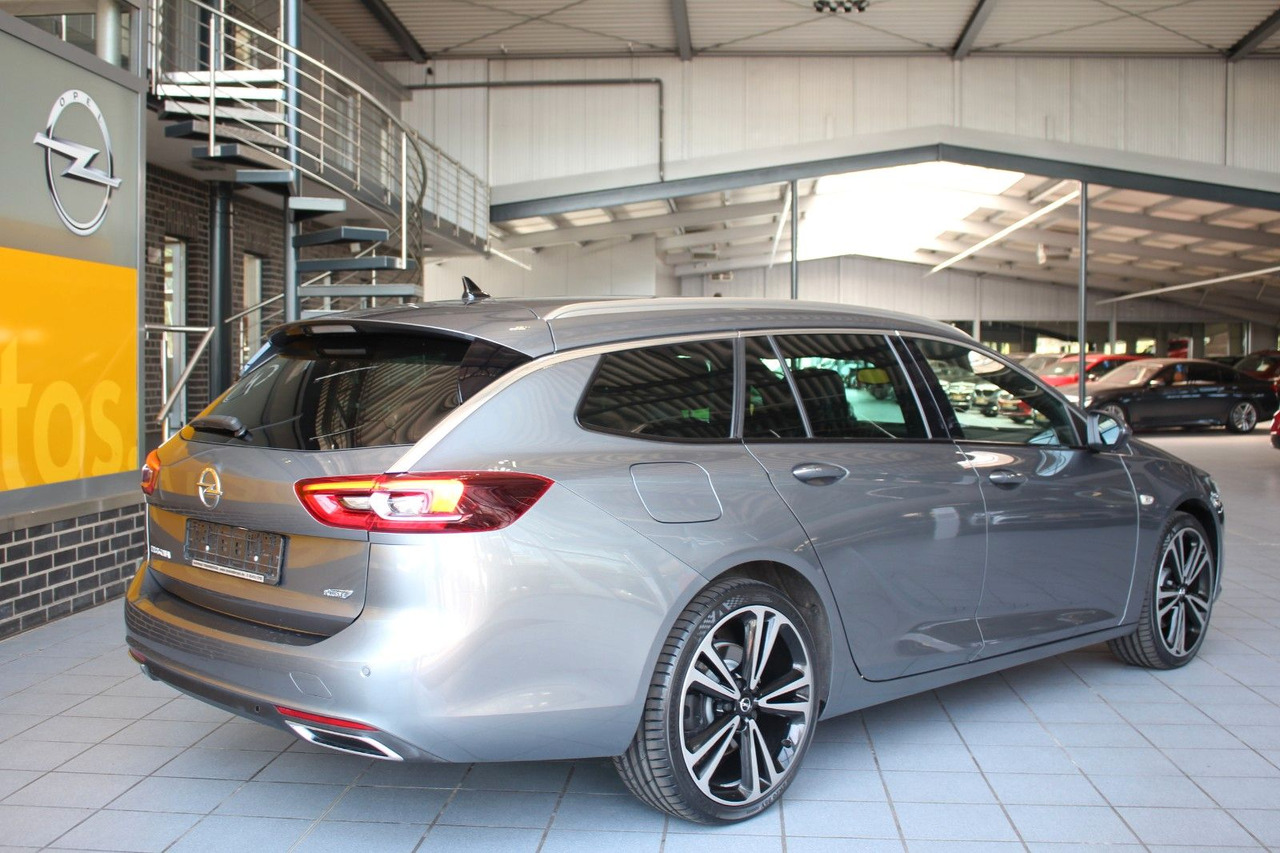Opel Insignia B Sports Tourer Ultimate 4x4 OPC AHK - Automobil: slika 5 Opel Insignia B Sports Tourer Ultimate 4x4 OPC AHK - Automobil: slika 5