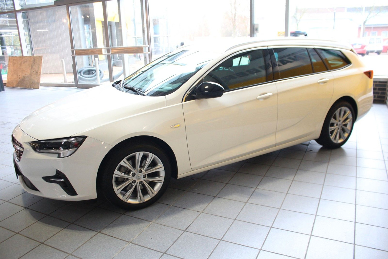 Opel Insignia Elegance DAB Navi Head Up LED Kamera - Karavan: slika 5 Opel Insignia Elegance DAB Navi Head Up LED Kamera - Karavan: slika 5