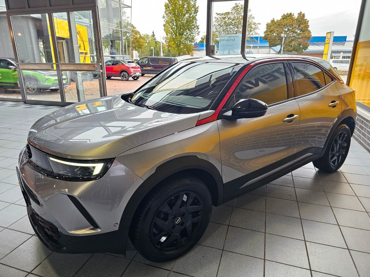 Opel Mokka GS Line SHZ Kamera LED - SUVSUV: slika 3 Opel Mokka GS Line SHZ Kamera LED - SUVSUV: slika 3