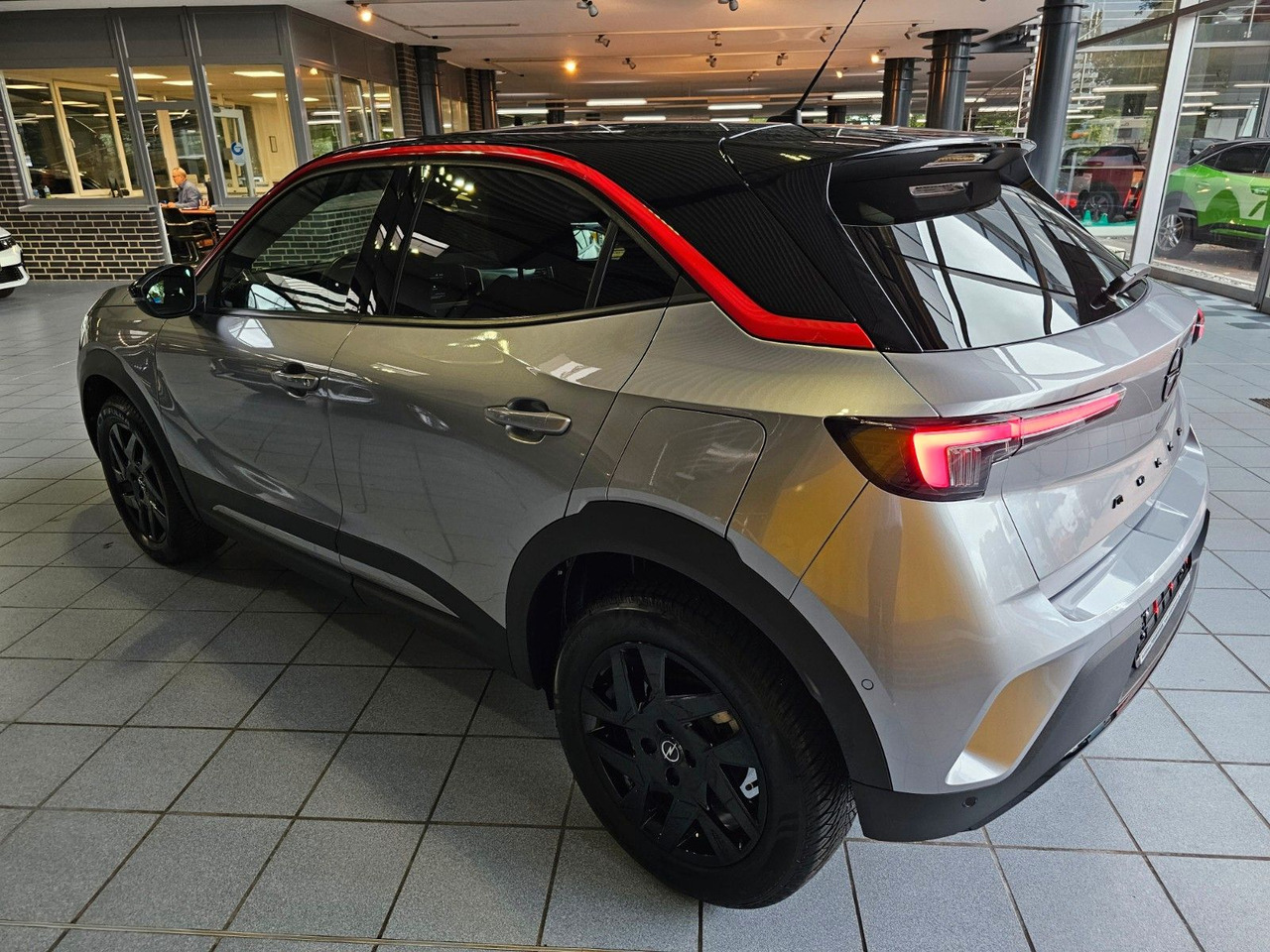 Opel Mokka GS Line SHZ Kamera LED - SUVSUV: slika 5 Opel Mokka GS Line SHZ Kamera LED - SUVSUV: slika 5