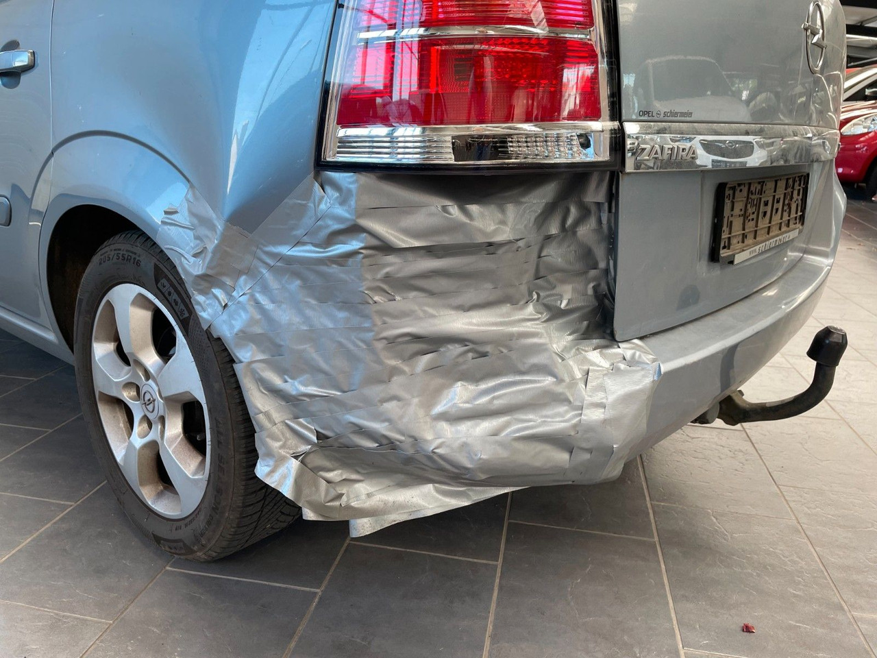 Opel Zafira B Edition - Putnički kombi: slika 5 Opel Zafira B Edition - Putnički kombi: slika 5