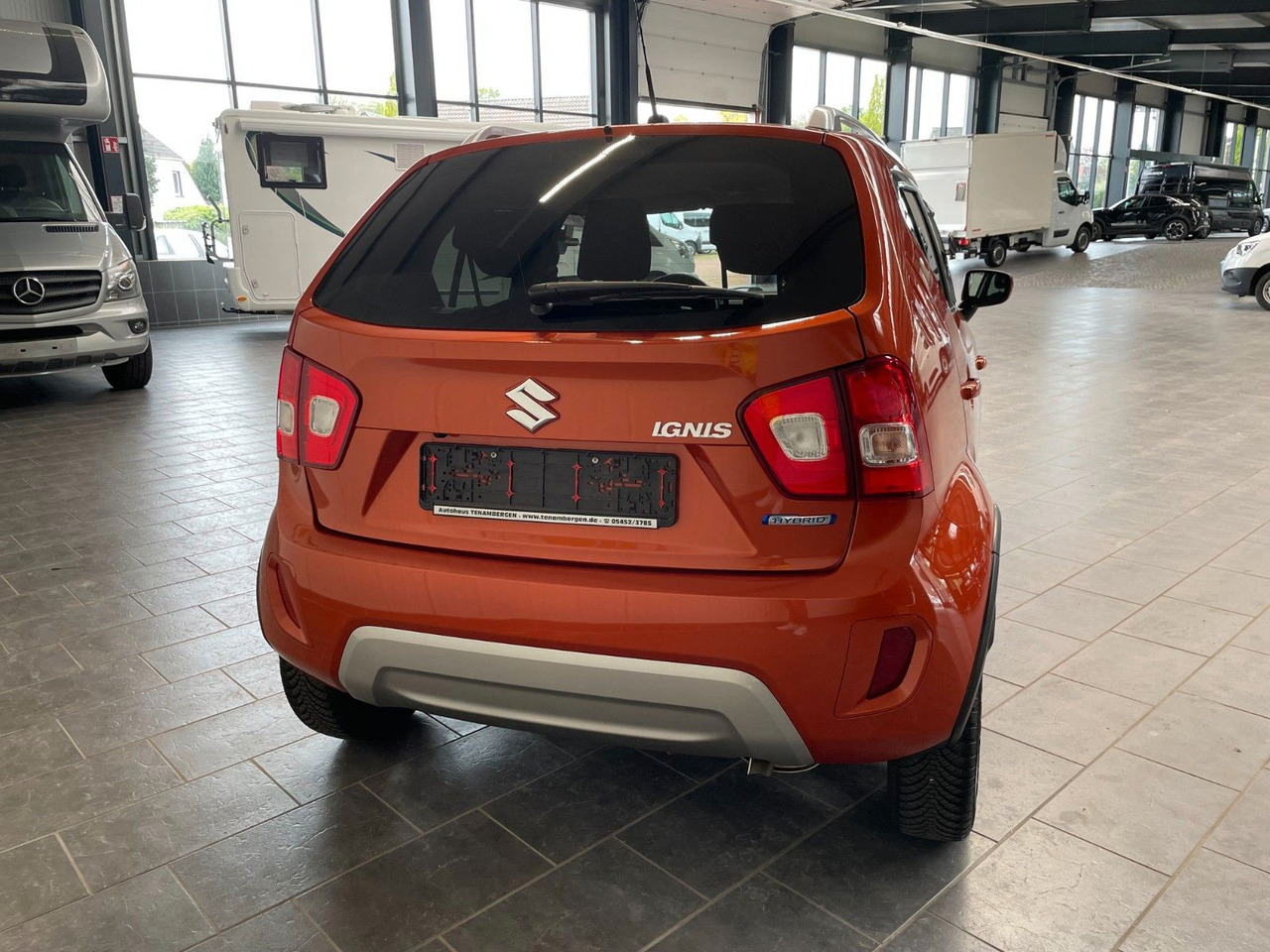 Suzuki Ignis 1.2 Comfort /Hybrid/Automatik/DAB/Navi - Automobil: slika 4 Suzuki Ignis 1.2 Comfort /Hybrid/Automatik/DAB/Navi - Automobil: slika 4