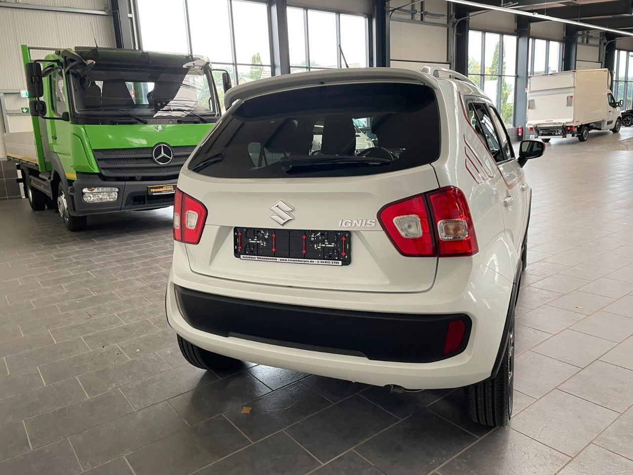 Suzuki Ignis 1,2 Intro Edtion+ - Automobil: slika 4 Suzuki Ignis 1,2 Intro Edtion+ - Automobil: slika 4