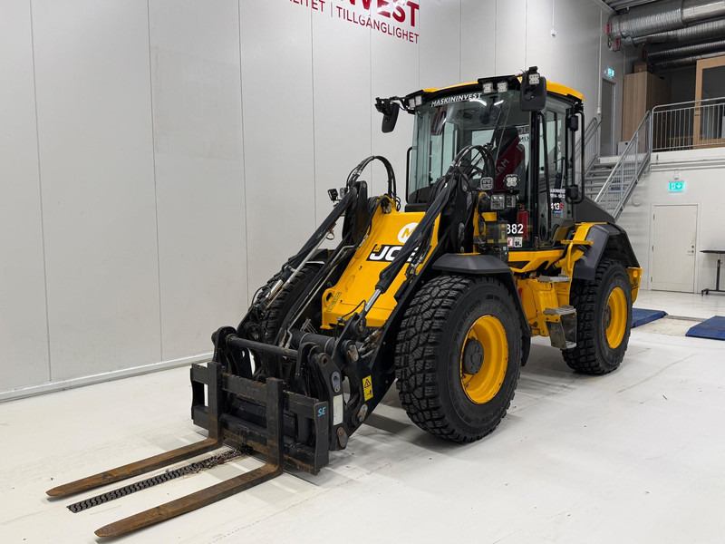 JCB 413S Nordic Edition - Utovarivač točkaš: slika 2 JCB 413S Nordic Edition - Utovarivač točkaš: slika 2