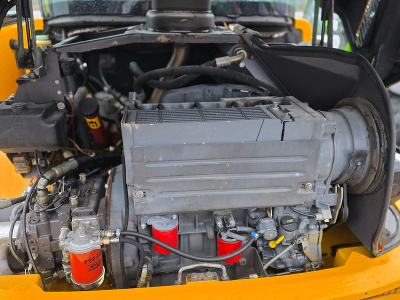 Volvo L30 - Utovarivač točkaš: slika 4 Volvo L30 - Utovarivač točkaš: slika 4