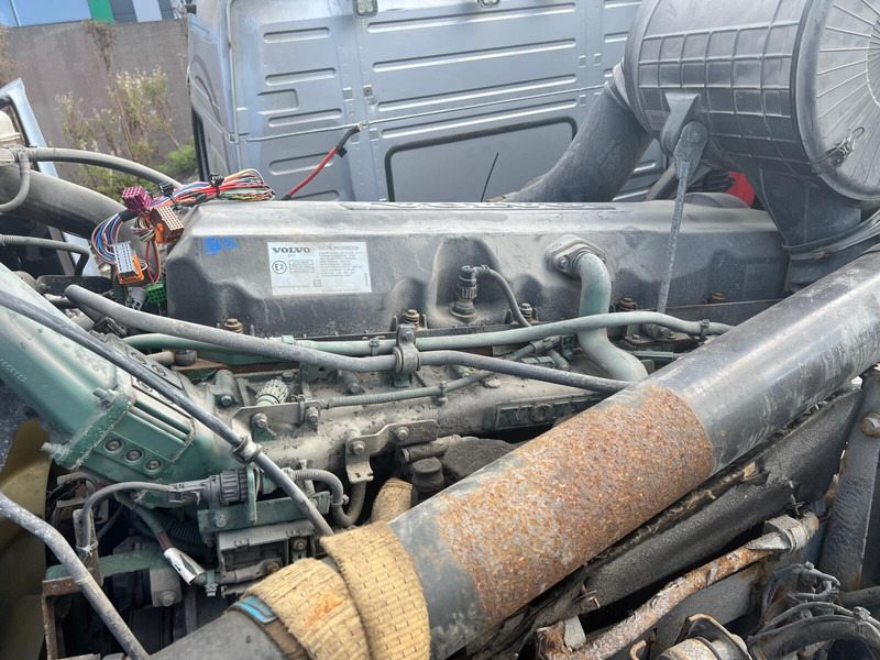Volvo D11C410 - Motor: slika 1 Volvo D11C410 - Motor: slika 1