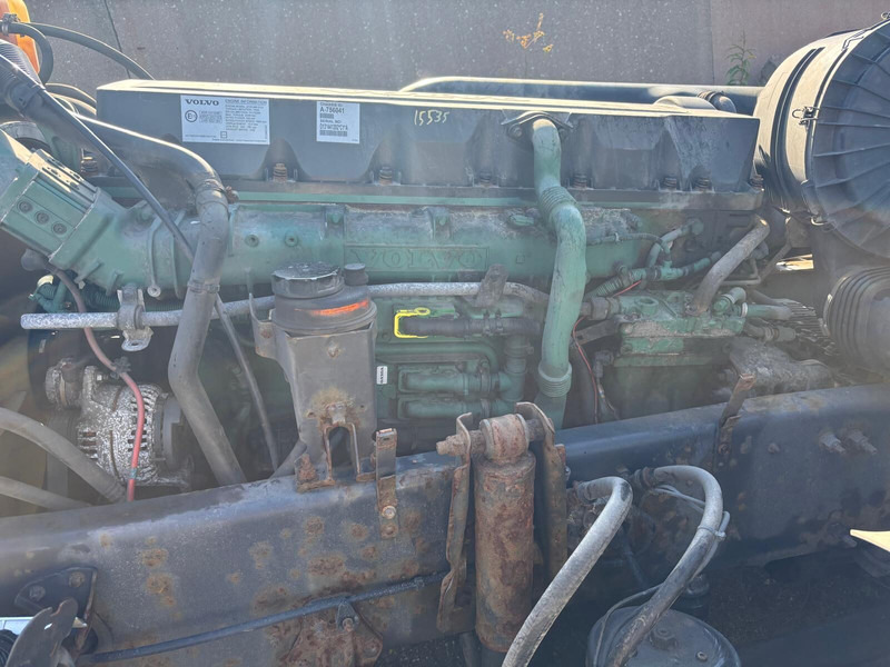 Volvo D13C460 - Motor: slika 1 Volvo D13C460 - Motor: slika 1