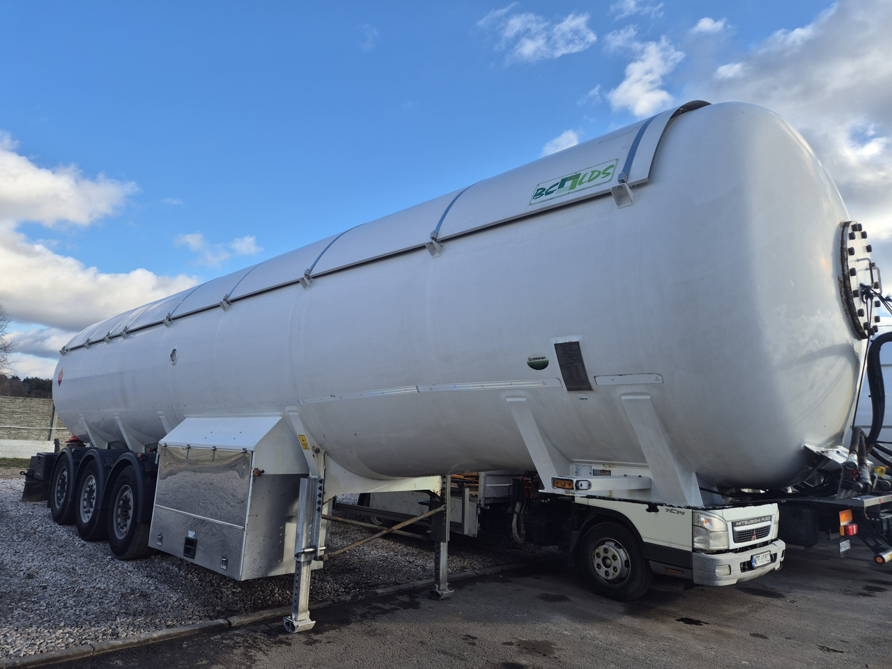 BC-LDS NCG-48 LPG/ GPL/ PROPANE/ wynajem - Poluprikolica cisterna: slika 1 BC-LDS NCG-48 LPG/ GPL/ PROPANE/ wynajem - Poluprikolica cisterna: slika 1