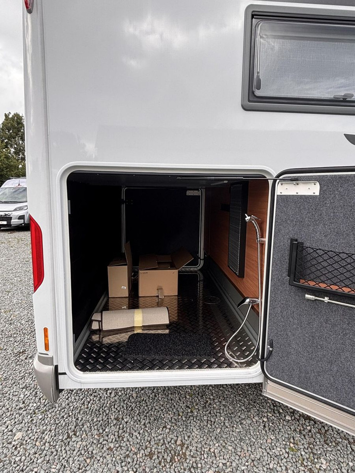 Carthago chic c-line I 5.0 QB *Mercedes*MJ25*Alde*Sky*TV* - Integrisani kamper: slika 4 Carthago chic c-line I 5.0 QB *Mercedes*MJ25*Alde*Sky*TV* - Integrisani kamper: slika 4