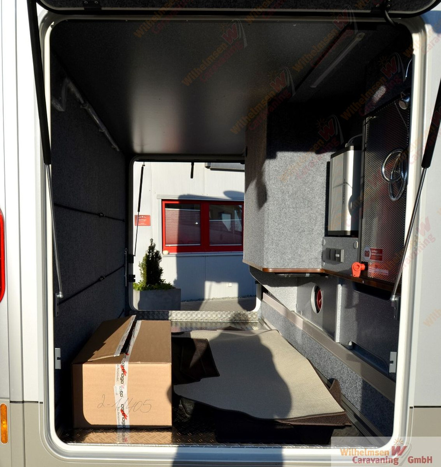 Carthago chic s-plus I 50 LE Hubstützen| Fahrassi.|Komfo. - Integrisani kamper: slika 4 Carthago chic s-plus I 50 LE Hubstützen| Fahrassi.|Komfo. - Integrisani kamper: slika 4