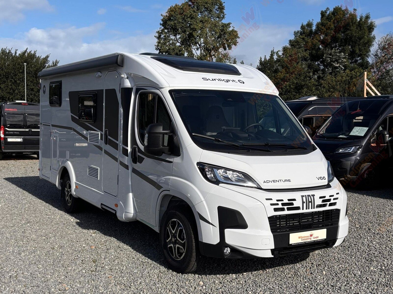 Sunlight Adventure V 66 *MJ25*Automatik*TV-Paket*Markise* - Poluintegrisani kamper: slika 1 Sunlight Adventure V 66 *MJ25*Automatik*TV-Paket*Markise* - Poluintegrisani kamper: slika 1