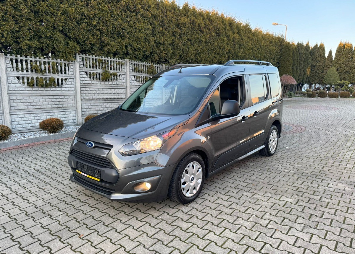 Ford Tourneo Connect Bogato doposażony I Lakier 100 Bezwypadkowy - Minibus, Putnički kombi: slika 2 Ford Tourneo Connect Bogato doposażony I Lakier 100 Bezwypadkowy - Minibus, Putnički kombi: slika 2