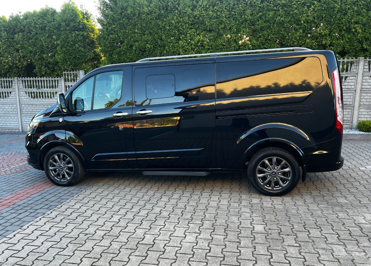 Ford Tourneo Custom Turneo Tytanium X specjalistyczny dla Inwalidów - Minibus, Putnički kombi: slika 5 Ford Tourneo Custom Turneo Tytanium X specjalistyczny dla Inwalidów - Minibus, Putnički kombi: slika 5