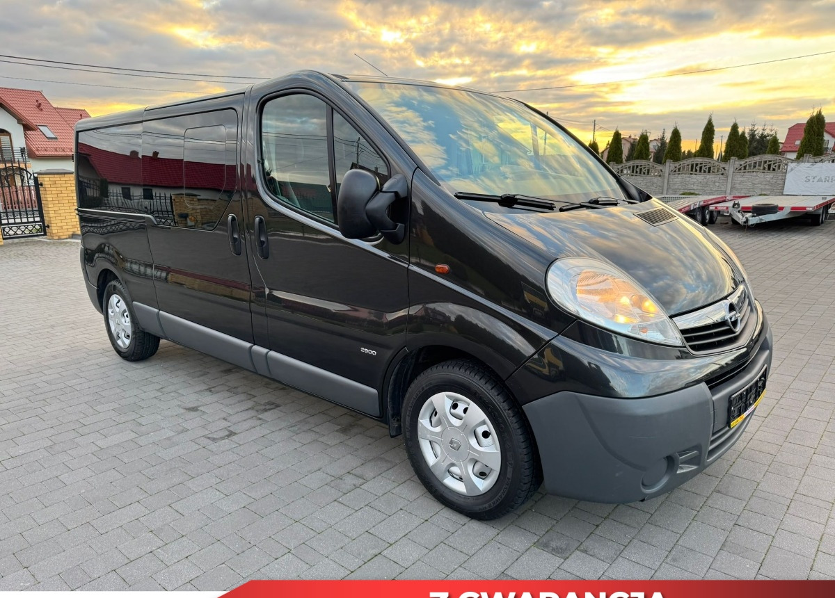 Opel Vivaro Doka Long 2.5 150 ps. L2 H1 - Dostavno vozilo sa duplom kabinom: slika 1 Opel Vivaro Doka Long 2.5 150 ps. L2 H1 - Dostavno vozilo sa duplom kabinom: slika 1