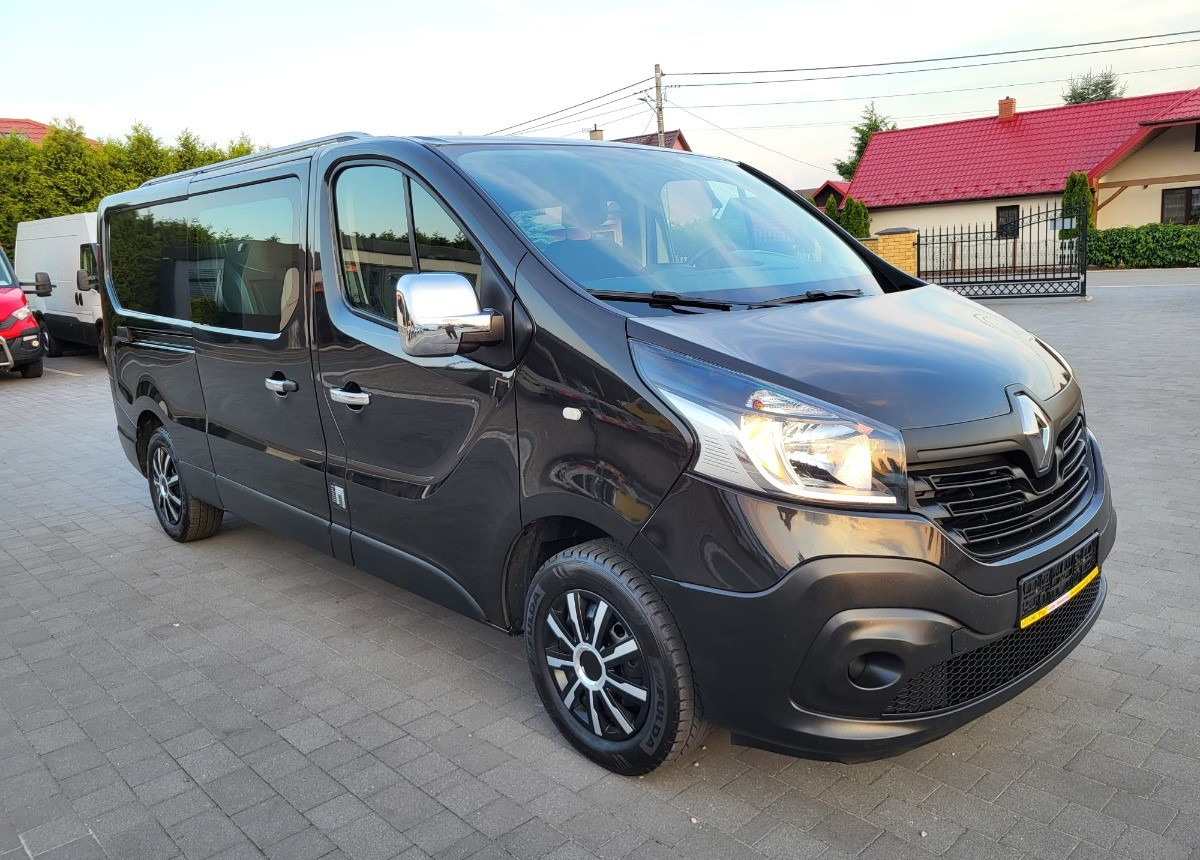 Renault Trafic Long doka 6-osobowy 6 osobowy - Dostavno vozilo sa duplom kabinom: slika 4 Renault Trafic Long doka 6-osobowy 6 osobowy - Dostavno vozilo sa duplom kabinom: slika 4