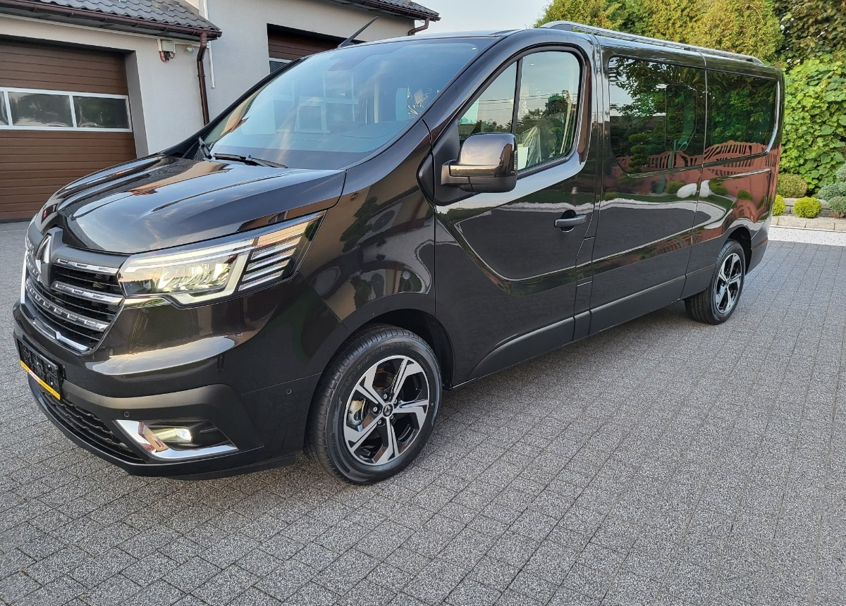 Renault Trafic Nowy Extra long 2.0 - Minibus, Putnički kombi: slika 4 Renault Trafic Nowy Extra long 2.0 - Minibus, Putnički kombi: slika 4