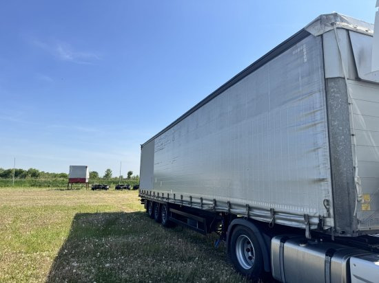 Schmitz SCS BS/Curtainsider S3T - Poluprikolica sa ceradom: slika 2 Schmitz SCS BS/Curtainsider S3T - Poluprikolica sa ceradom: slika 2