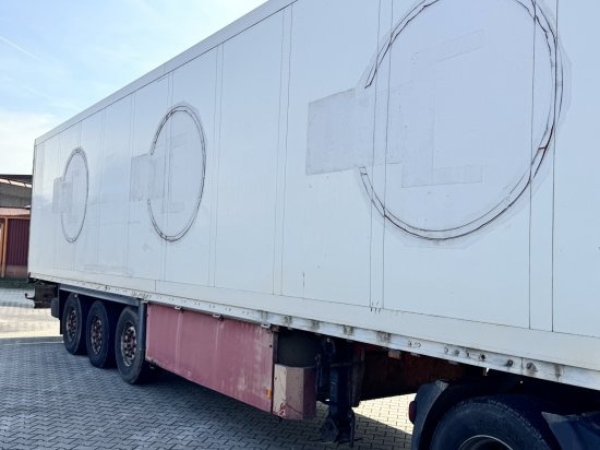 Schmitz SKO24 - Poluprikolica sa zatvorenim sandukom: slika 5 Schmitz SKO24 - Poluprikolica sa zatvorenim sandukom: slika 5