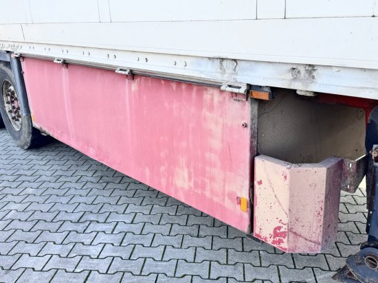 Schmitz SKO24 - Poluprikolica sa zatvorenim sandukom: slika 3 Schmitz SKO24 - Poluprikolica sa zatvorenim sandukom: slika 3
