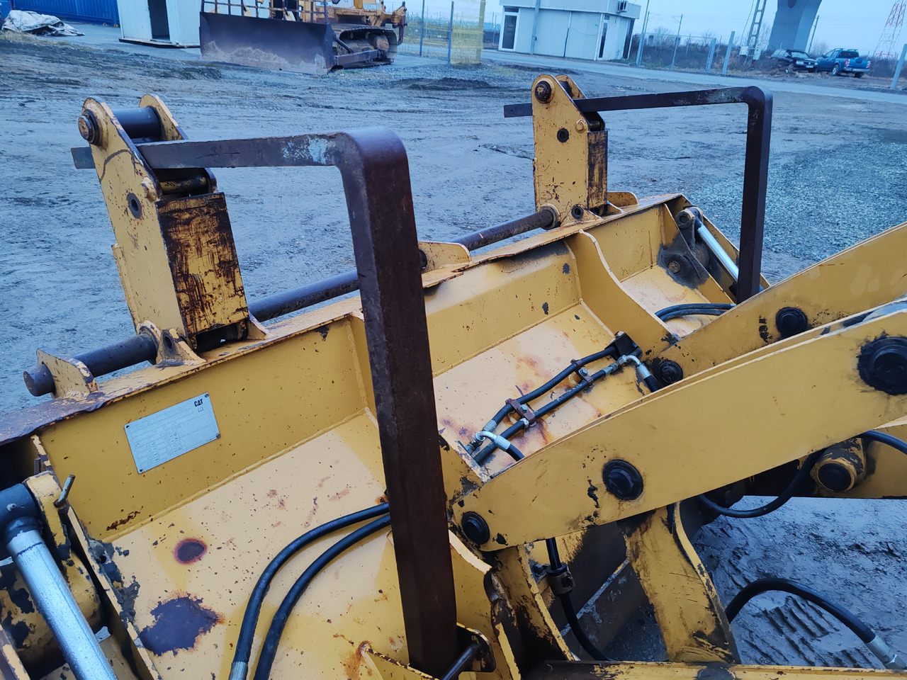 Bager utovarivač CATERPILLAR 428E: slika 20