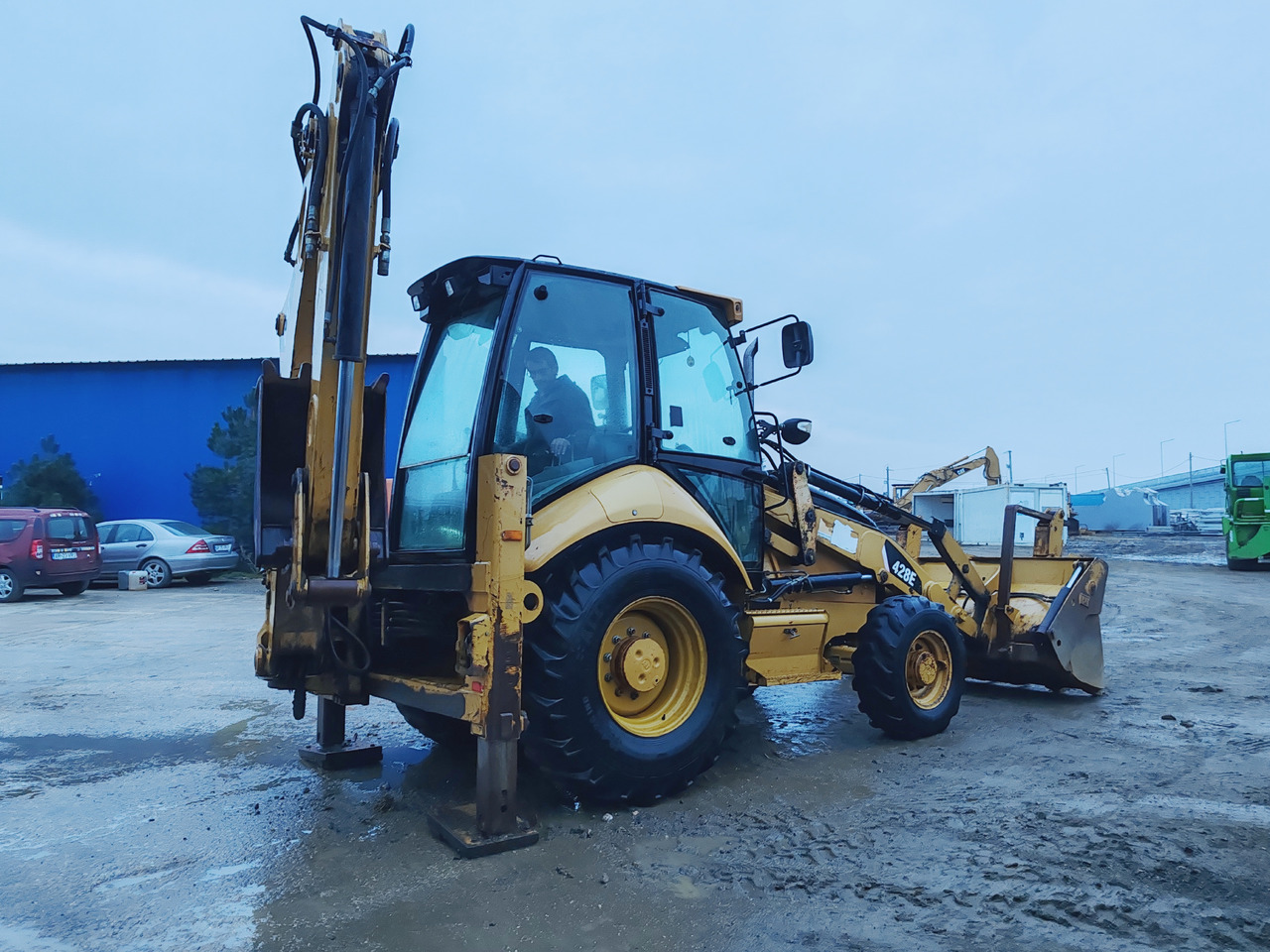 Bager utovarivač CATERPILLAR 428E: slika 13