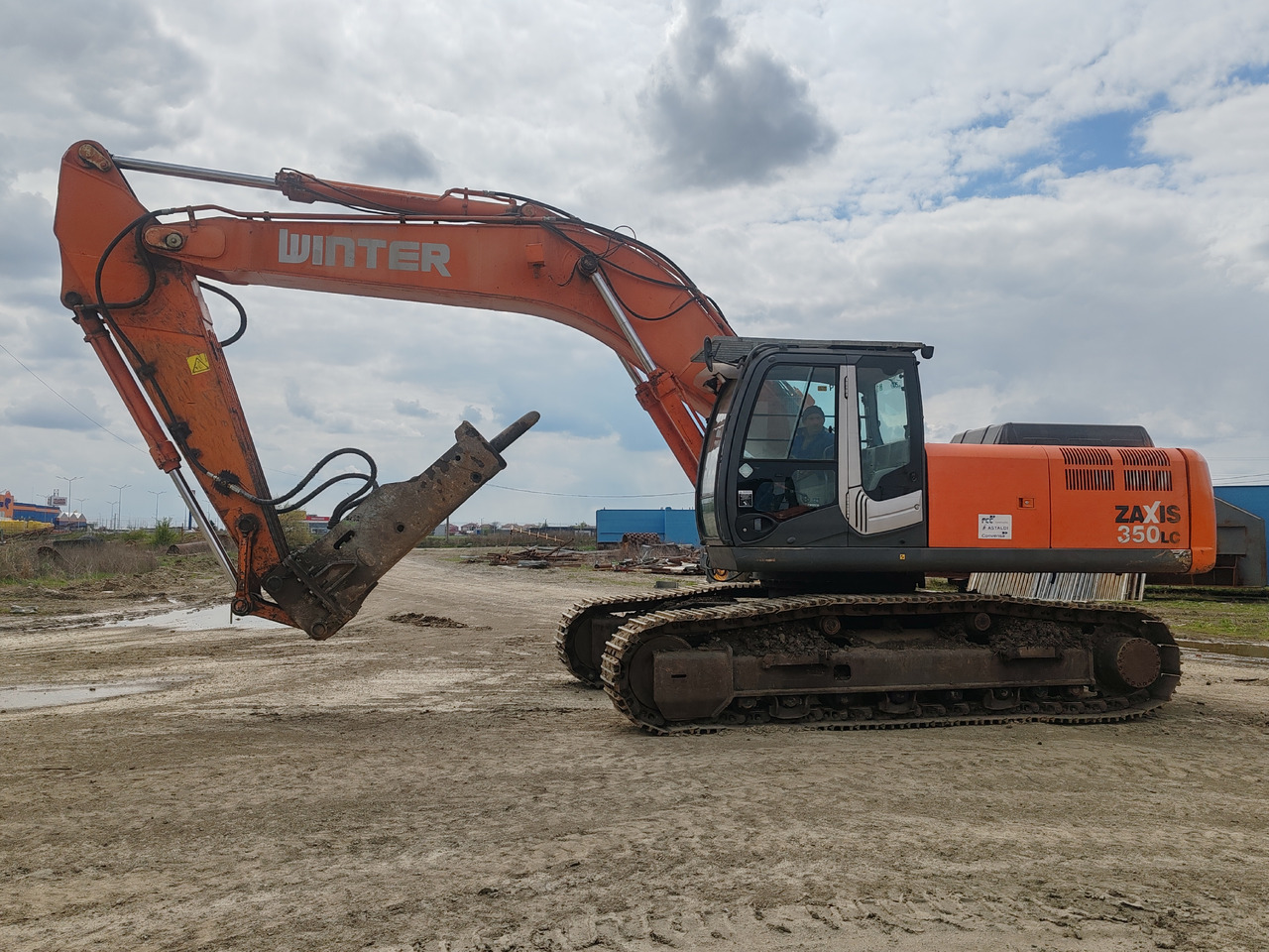 Hitachi ZX350LC-3 - Bager guseničar: slika 2 Hitachi ZX350LC-3 - Bager guseničar: slika 2