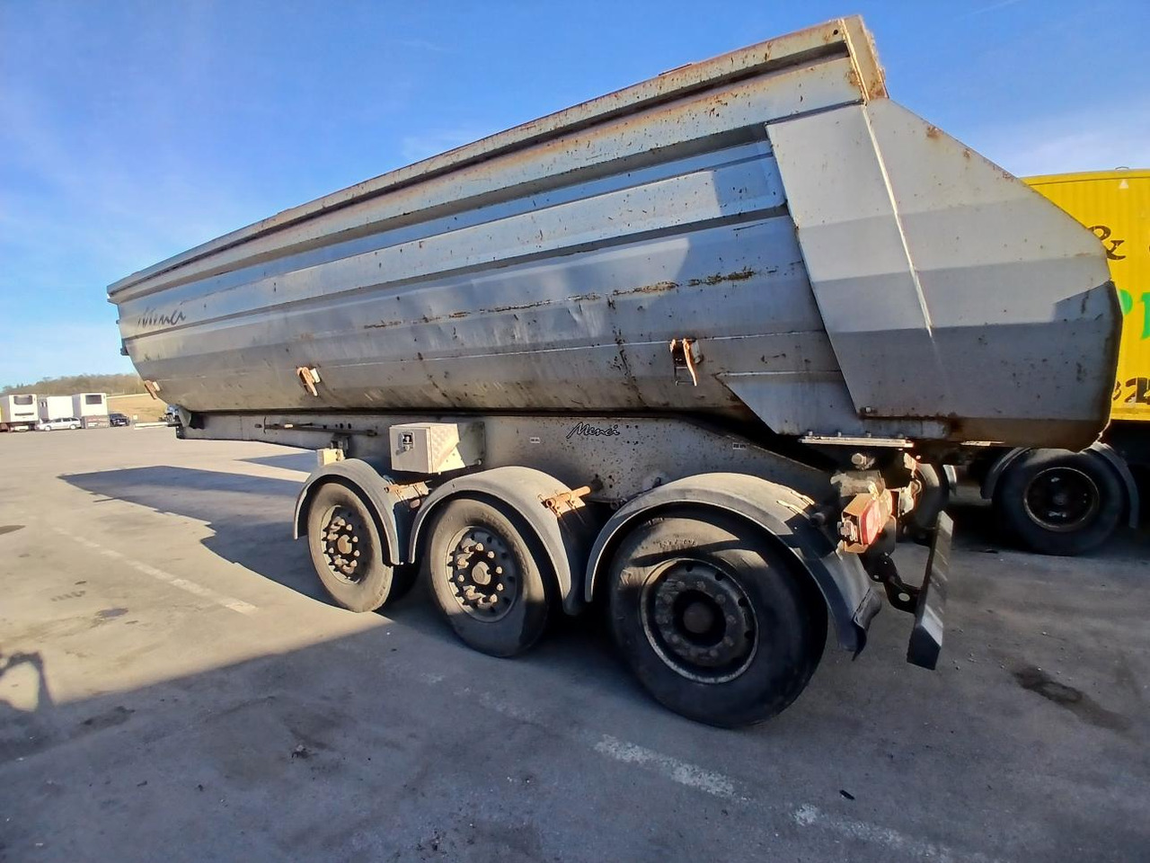 MENCI - Poluprikolica istovarivača: slika 3 MENCI - Poluprikolica istovarivača: slika 3