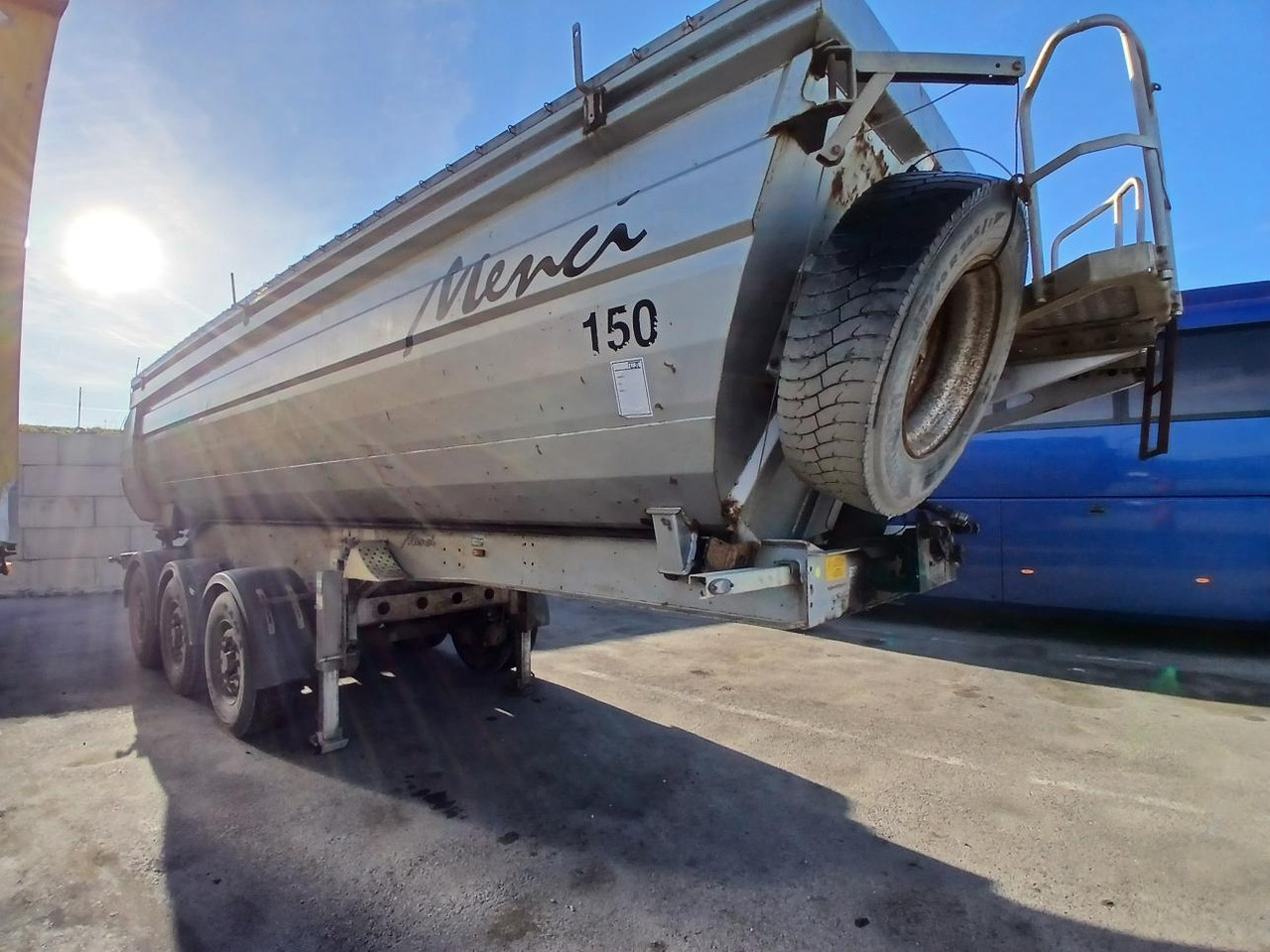 MENCI - Poluprikolica istovarivača: slika 5 MENCI - Poluprikolica istovarivača: slika 5