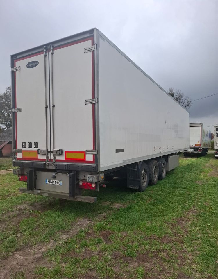 LeciTrailer Carrier Vector 1950 Mt - Poluprikolica hladnjače: slika 4 LeciTrailer Carrier Vector 1950 Mt - Poluprikolica hladnjače: slika 4