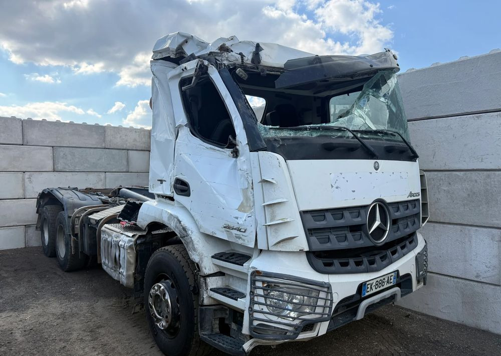 Mercedes-Benz Arocs 2640 - Kamion sa hidrauličnom kukom: slika 2 Mercedes-Benz Arocs 2640 - Kamion sa hidrauličnom kukom: slika 2
