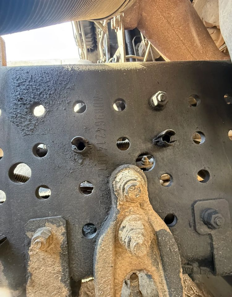 Mercedes-Benz Arocs 2640 - Kamion sa hidrauličnom kukom: slika 5 Mercedes-Benz Arocs 2640 - Kamion sa hidrauličnom kukom: slika 5