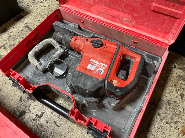 Hilti TE 500-AVR - Mašina za obradu metala: slika 1 Hilti TE 500-AVR - Mašina za obradu metala: slika 1