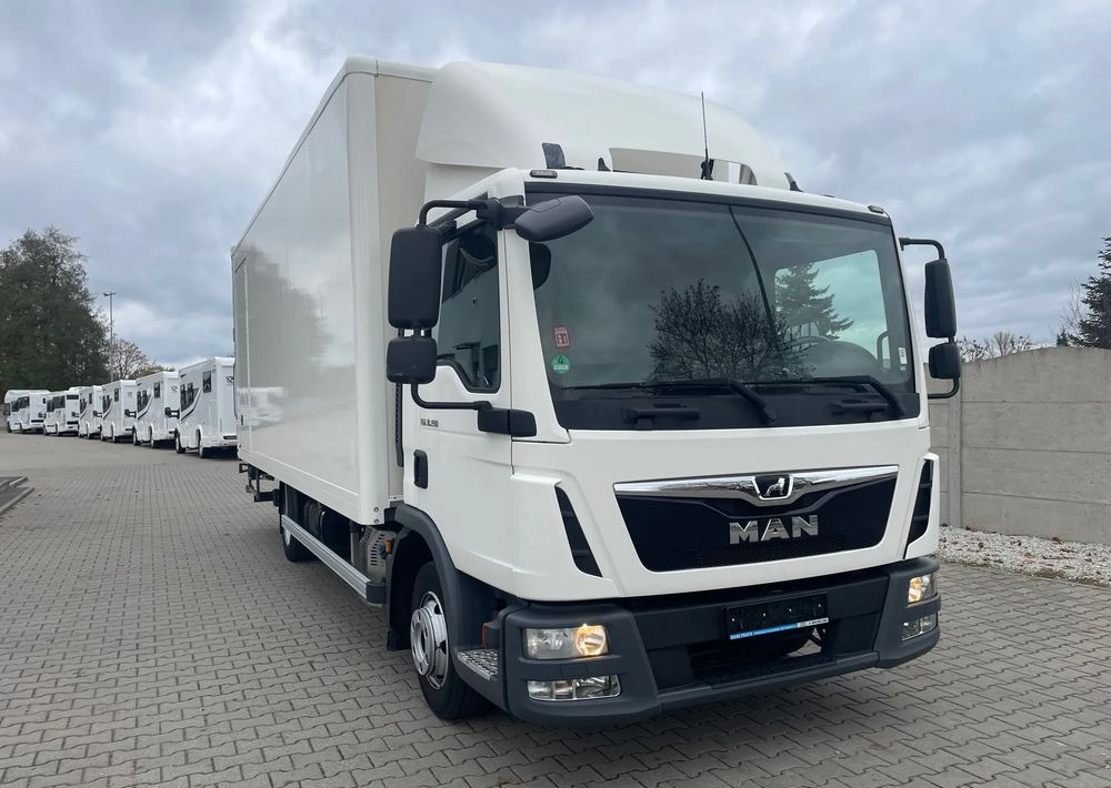 MAN TGL 8.190 KONTENER 16 PALET! - Kamion sa zatvorenim sandukom: slika 3 MAN TGL 8.190 KONTENER 16 PALET! - Kamion sa zatvorenim sandukom: slika 3