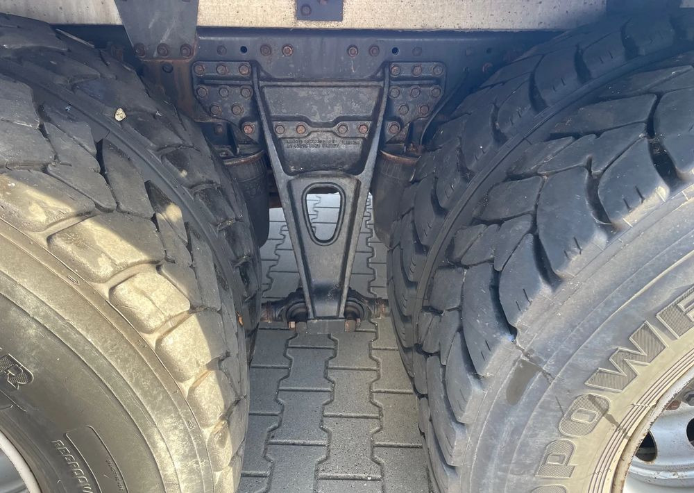 MAN TGX 26.500, 6x4, HDS EPSILOM M12Z, do transportu drewna. - Šticar, Kamion sa dizalicom: slika 5 MAN TGX 26.500, 6x4, HDS EPSILOM M12Z, do transportu drewna. - Šticar, Kamion sa dizalicom: slika 5