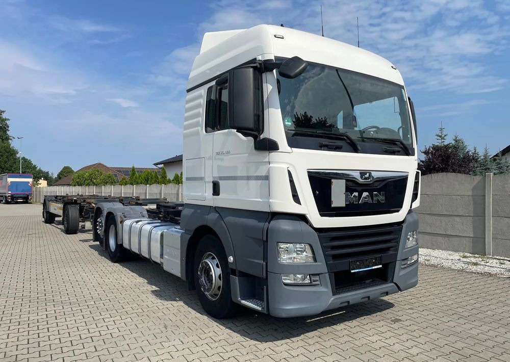 MAN TGX XLX 26.460 BDF - Kamion za prevoz kontejnera/ Kamion sa promenjivim sandukom: slika 2 MAN TGX XLX 26.460 BDF - Kamion za prevoz kontejnera/ Kamion sa promenjivim sandukom: slika 2