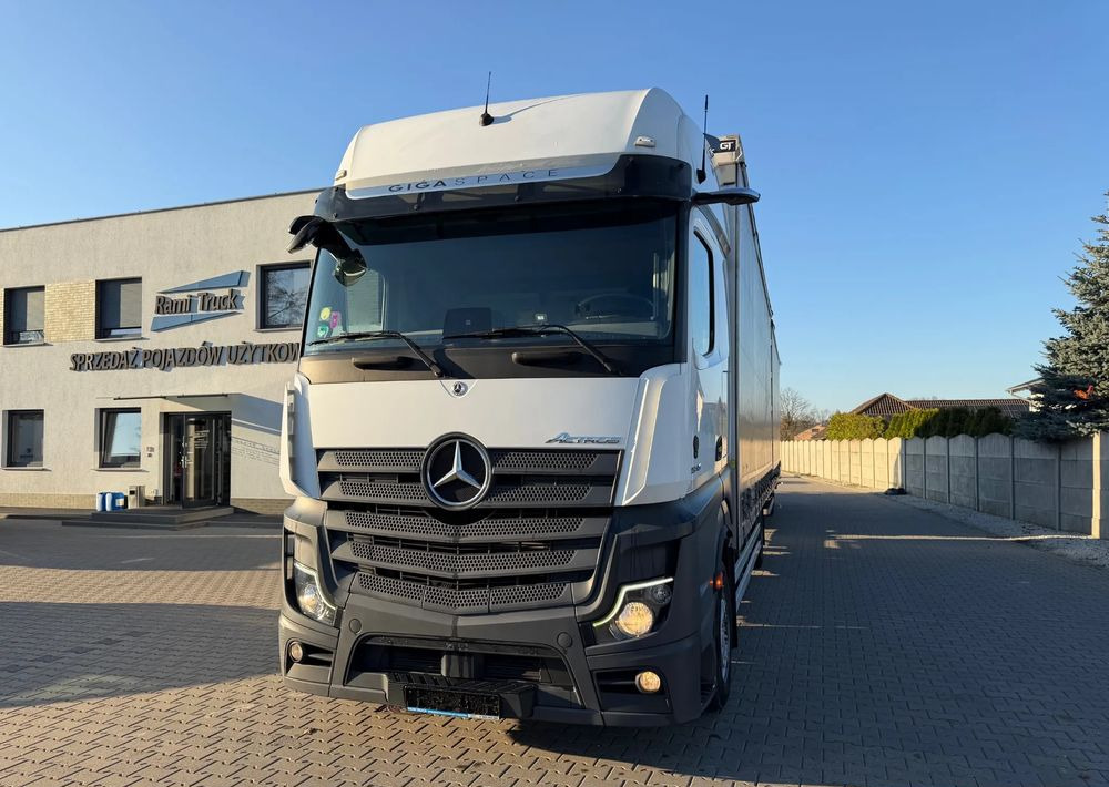 Mercedes-Benz ACTROS 1845 Zestaw przestrzenny przejazdowy120m3 - Kamion sa ceradom: slika 1 Mercedes-Benz ACTROS 1845 Zestaw przestrzenny przejazdowy120m3 - Kamion sa ceradom: slika 1