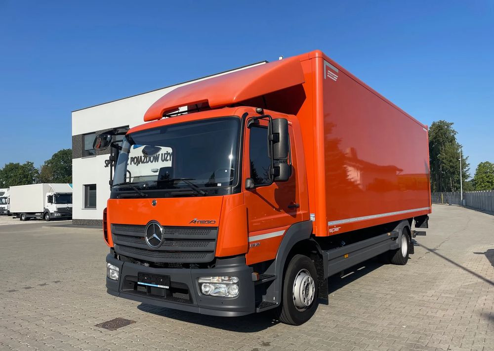 Mercedes-Benz ATEGO 1218 - Kamion sa zatvorenim sandukom: slika 1 Mercedes-Benz ATEGO 1218 - Kamion sa zatvorenim sandukom: slika 1